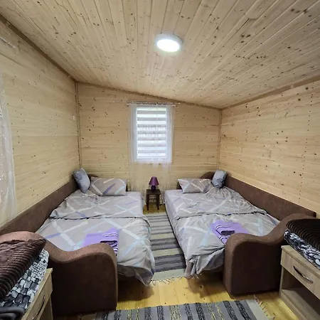 別荘 Dedin ゴルバッツ